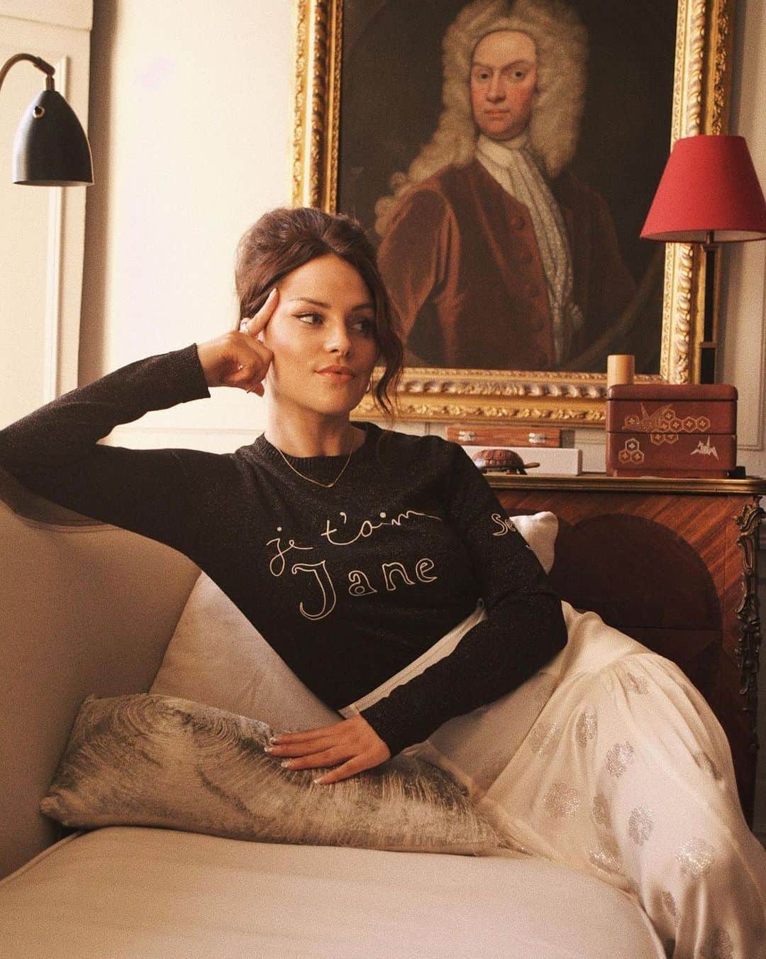 The Outnetのインスタグラム：「Weekend plans... Chest-knits and open roasting fires, just like @thelittlemagpie.  Shop all your favorite Instagram looks, just visit the link in bio」
