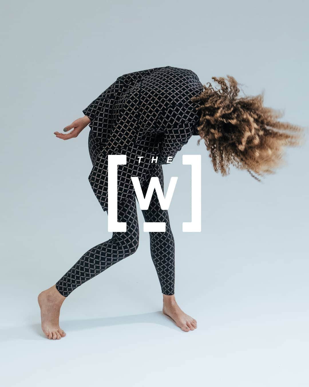 のインスタグラム：「Respect your body. Fuel your body. Challenge your body.⁠ Move your body. And most of all ... Love your body !! 🤩♥️⁠ ⁠ #NewYearResolution #NewYearGoals⁠ #Eleganceinmotion #TheW #WolfordAthleisure #Newcollection #Newyearnewyou #Newyearnewlife」