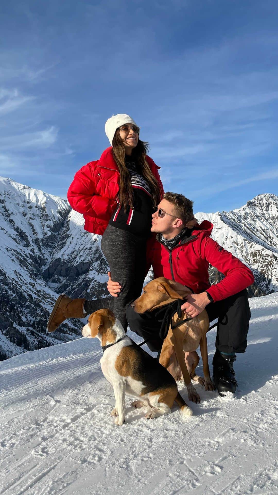 Diipa Büller-Khoslaのインスタグラム：「2021 is gonna be quite a year! Can’t wait to take you guys along on the journey. ❤️」