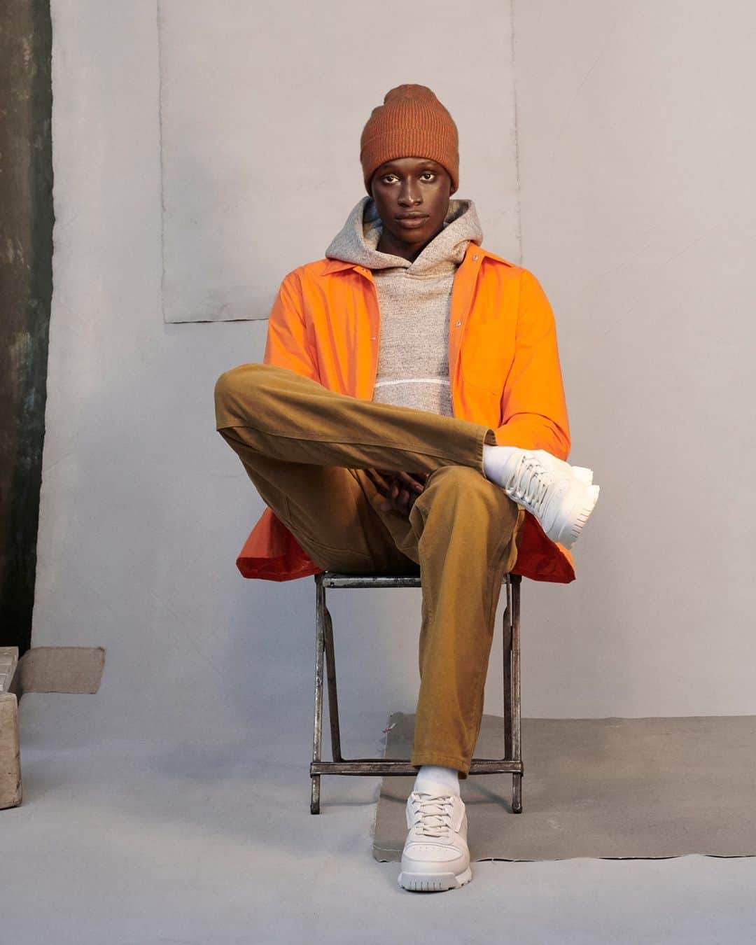 ラグ&ボーンのインスタグラム：「Sittin' pretty.」