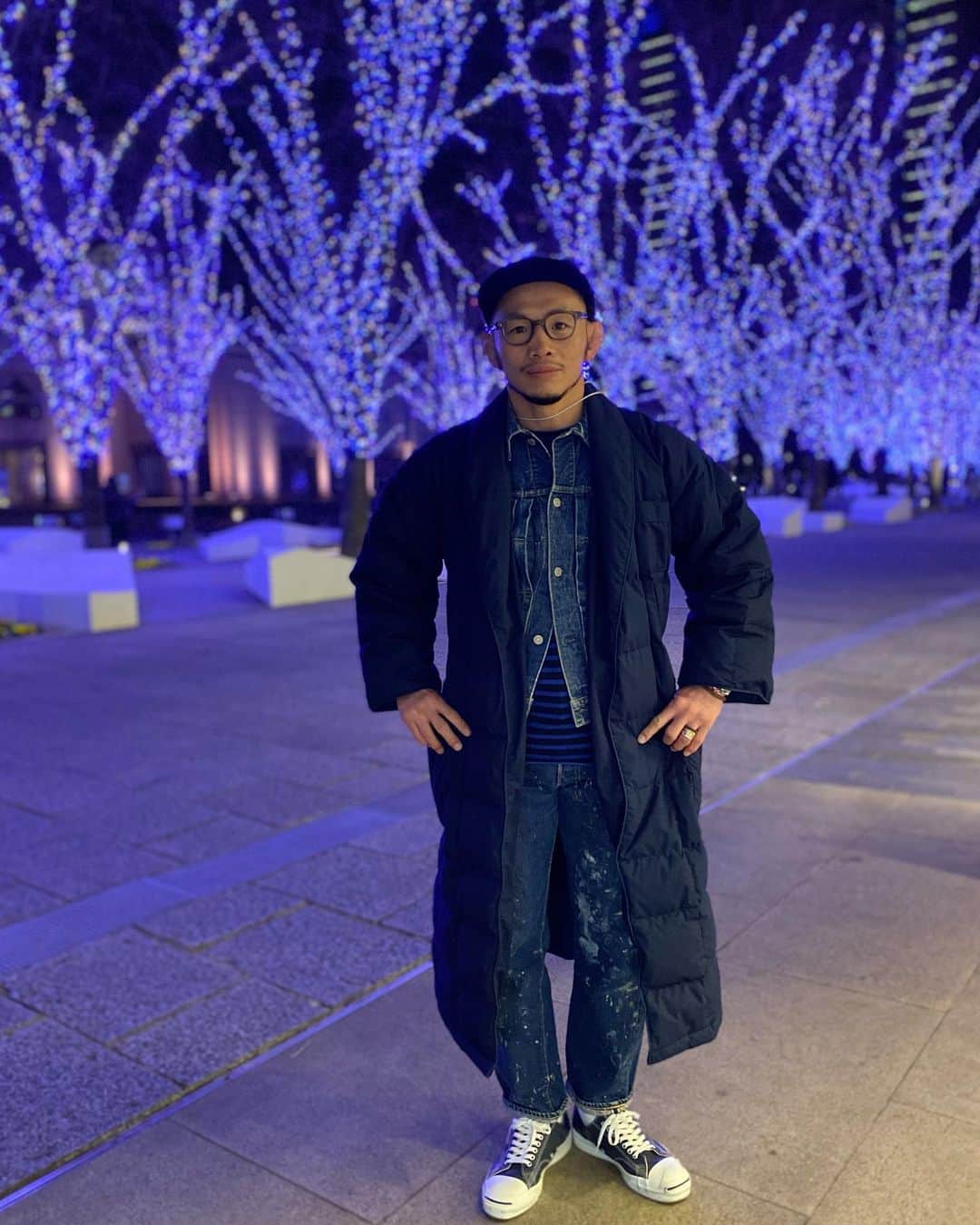 宇野薫のインスタグラム：「#宇野薫のテーマがありすぎコーディネート  大好きなデニムのセットアップに古着のダウンガウン  #levis501xx #levis507xx  #conversejackpurcell #goros  #古着 #古着コーデ #だから古着はやめられない #ただの古着好きです #宇野薫」