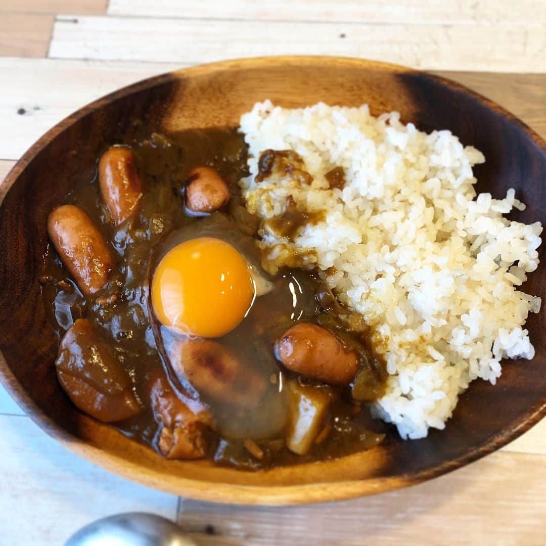 のインスタグラム：「おせちもいいけどカレーもね！  #絶品！指カレー #大成功」