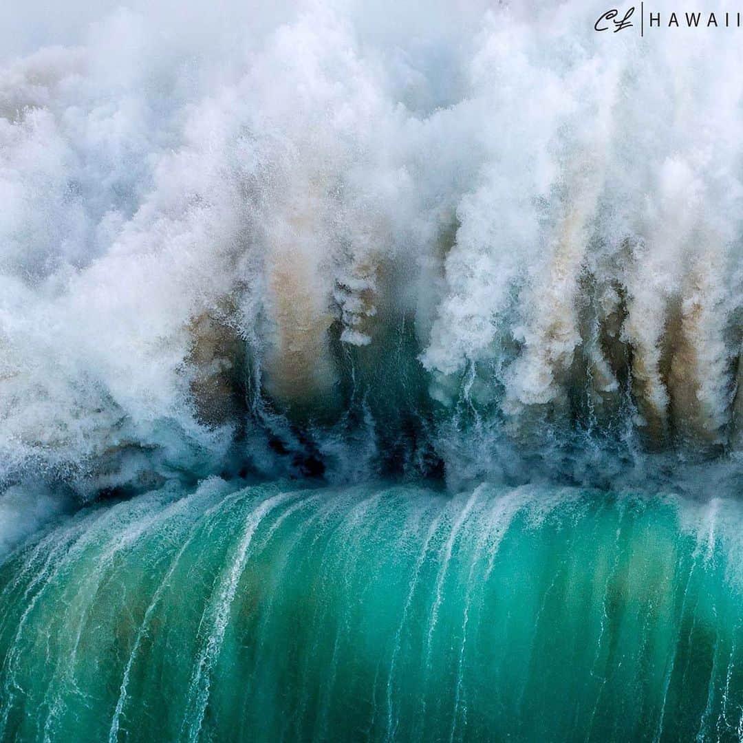 クラーク・リトルさんのインスタグラム写真 - (クラーク・リトルInstagram)「First photo of 2021 🧐  #kanaloa #hawaii #clarklittle 🆑 #shorebreak」1月2日 14時44分 - clarklittle