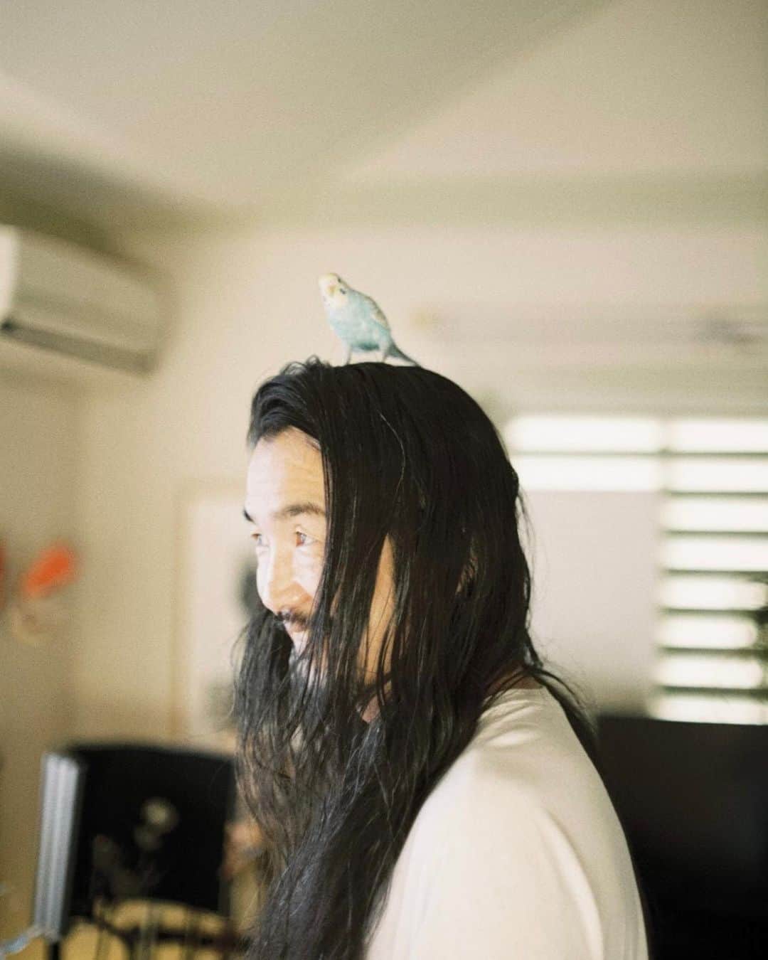 starRoのインスタグラム：「BIG PEACE IN MY OWN SMALL UNIVERSE  📷 by my lifelong buddy @botty.59」
