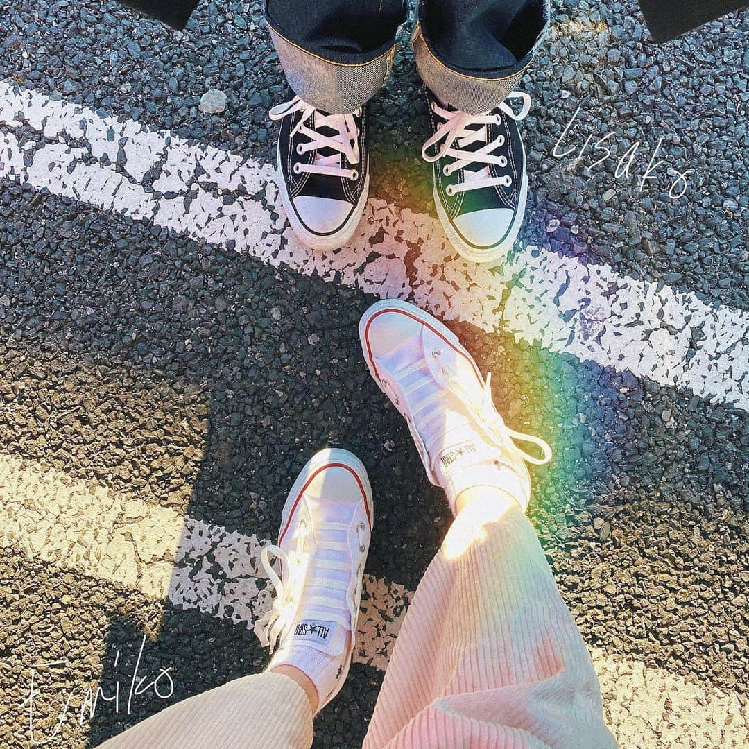 鈴木瑛美子のインスタグラム：「ママからもらったクリスマスプレゼント #converse #allstar」