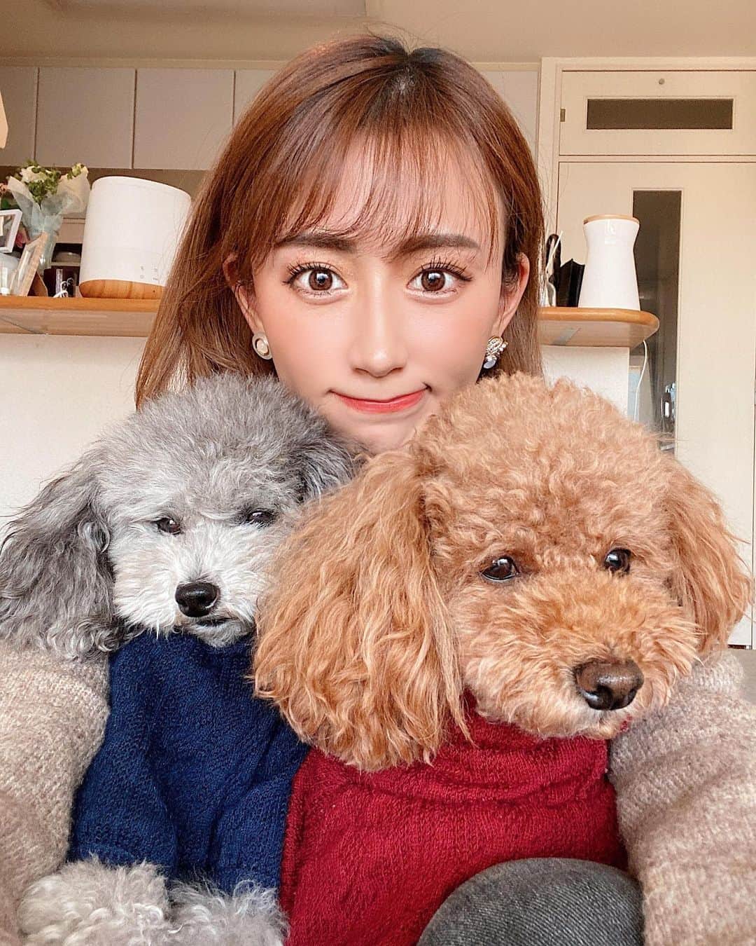 照井和希さんのインスタグラム写真 - (照井和希Instagram)「🐶🐶👴🏽🐈❤️ #family」1月2日 15時34分 - kazu24ki
