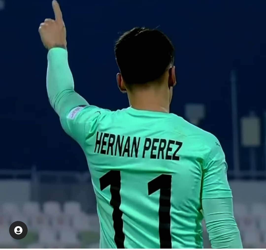 エルナン・ペレスのインスタグラム：「first game of 2021. A disfrutar de los partidos que quedan #qsl #doha #qatar」