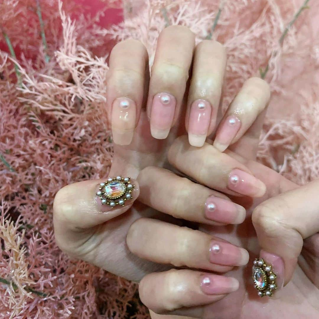 西尾エイミさんのインスタグラム写真 - (西尾エイミInstagram)「nail🫀❤︎❤︎」1月2日 17時34分 - delinquent_doll