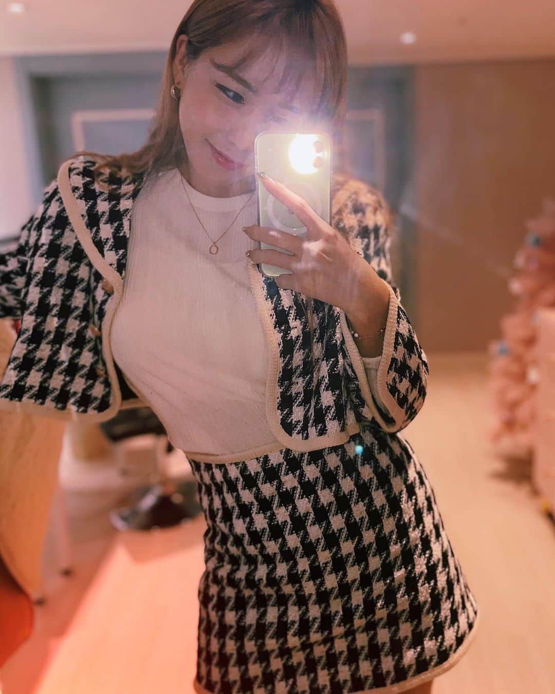 のインスタグラム：「필름카메라 느낌📸 ✨ 저녁 메뉴 추천해주세요!  What’s for my dinner?」