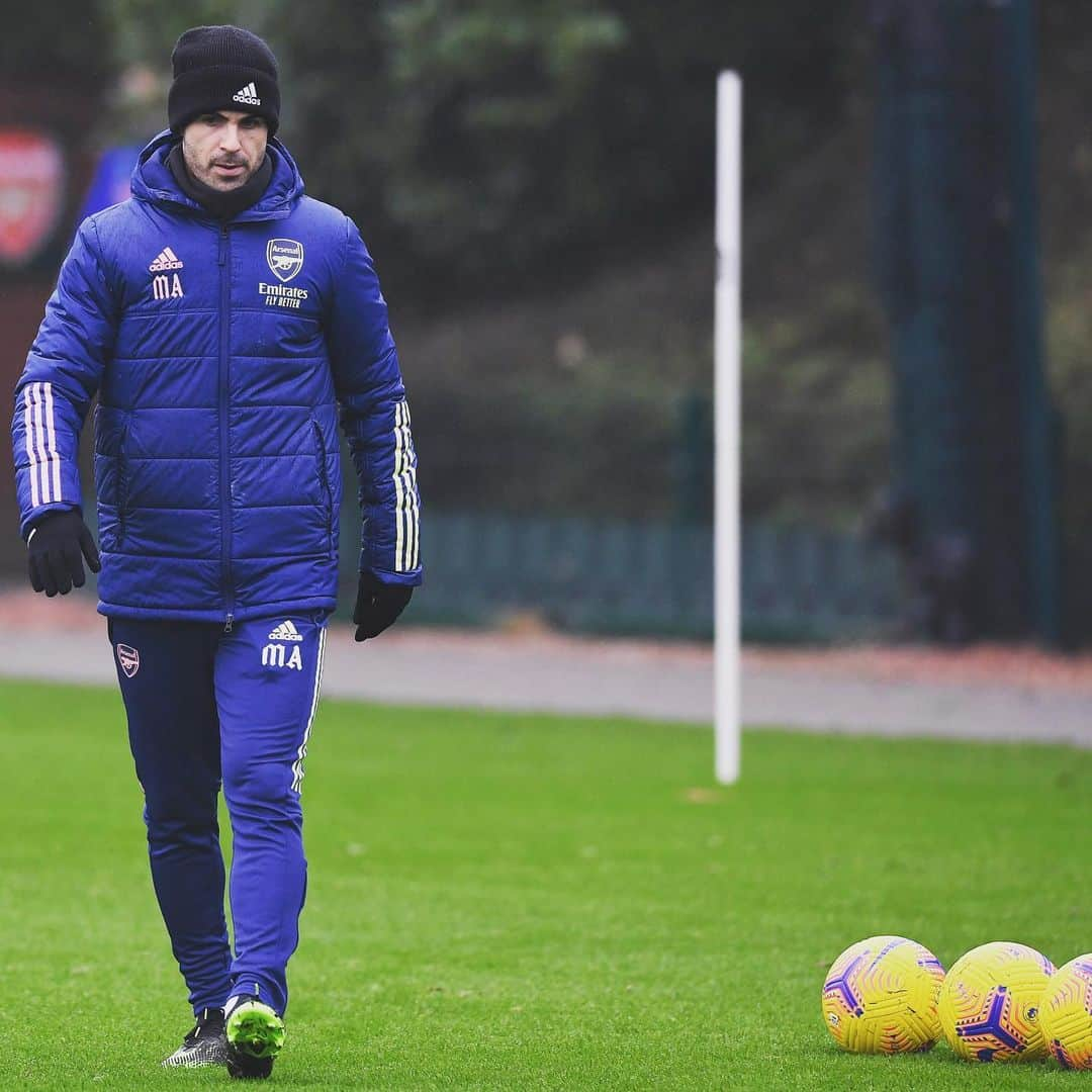 アーセナルFCさんのインスタグラム写真 - (アーセナルFCInstagram)「Ready to start the new year with three points! ✊  🔜 #WBAARS」1月2日 19時08分 - arsenal