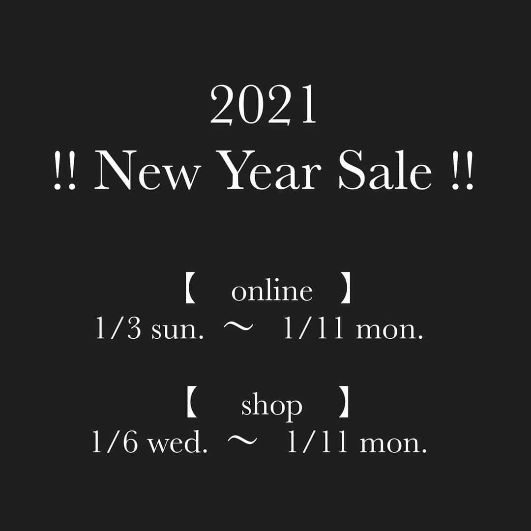 Enseさんのインスタグラム写真 - (EnseInstagram)「新年あけまして おめでとうございます！  どうぞ本年も Enseをよろしくお願い申し上げます◎  さっそくではございますが、 2021年のスタートは、『New Year Sale』から！です。  オンラインは明日からの 1/3(日)〜1/11(月)  ならまち店・京都店の 店頭では 1/6(水)〜1/11(月)  となっております。 引退となったアイテムや、シーズンものが対象となります。 また、店頭限定でB品のものも並ぶ予定・・・！  ▽  information 　▽ 今年から定休日が変わります。  ならまち店・京都店ともに 月曜&火曜が定休日となります。  どうぞよろしくお願いいたします。  #Ense #EnseBridal #Ensejewelry#ブライダルリング #結婚指輪 #マリッジリング #シンプルリング #オーダーリング #オーダー結婚指輪 #marriagering #orderring #京都 #三条 #kyoto #japan #madeinjapan #ならまち#奈良#nara」1月2日 19時18分 - ense.jp