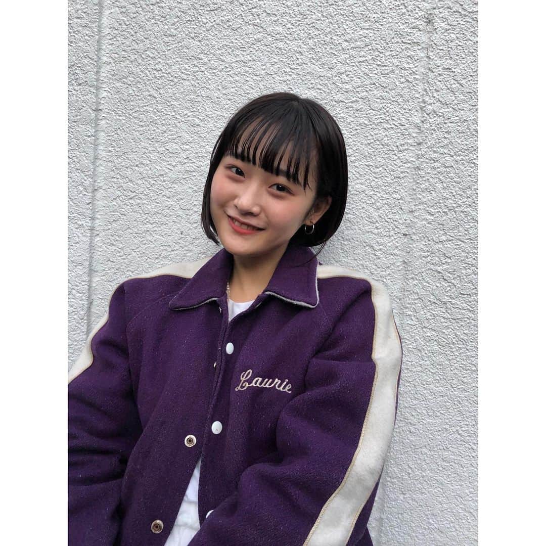 水嶋いとさんのインスタグラム写真 - (水嶋いとInstagram)「・ だんだんニヤけていく顔 この順番で表情変わってるんだよ ・ ・ ・ #イトのフク」1月2日 19時31分 - ito_mizushima