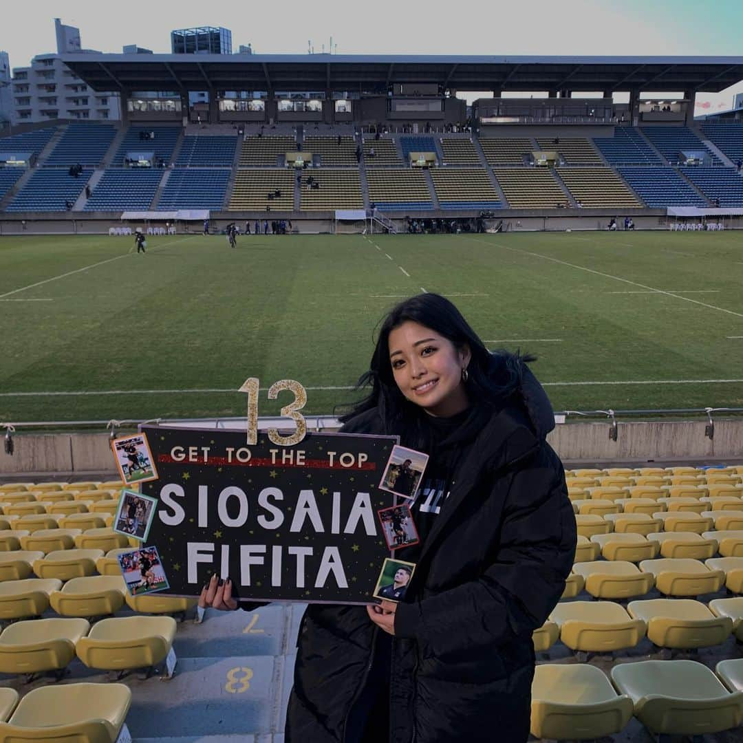 カナカ・ステラさんのインスタグラム写真 - (カナカ・ステラInstagram)「Love a win🖤 I’m sooooo proud of this humble person @siosaiafifita 🏉💕 and his team mates. Keep grinding 🔥 残りの1試合の応援もよろしくお願いします！#一手一つ」1月2日 19時32分 - kanakastella