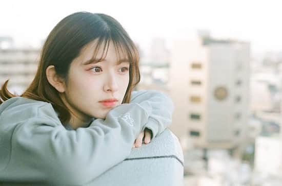 青木菜花のインスタグラム：「.﻿ .﻿ 1日遅れちゃいましたが、、﻿ あけましておめでとうございます🎍✨﻿ ﻿ 今年はがらっと生活が変わると思うけど﻿ 昨年よりもさらに素敵な1年になりますように👶🏻💕﻿ ﻿ 2021年今年もよろしくお願いします🌷﻿ .﻿ . #謹賀新年 #2021年」