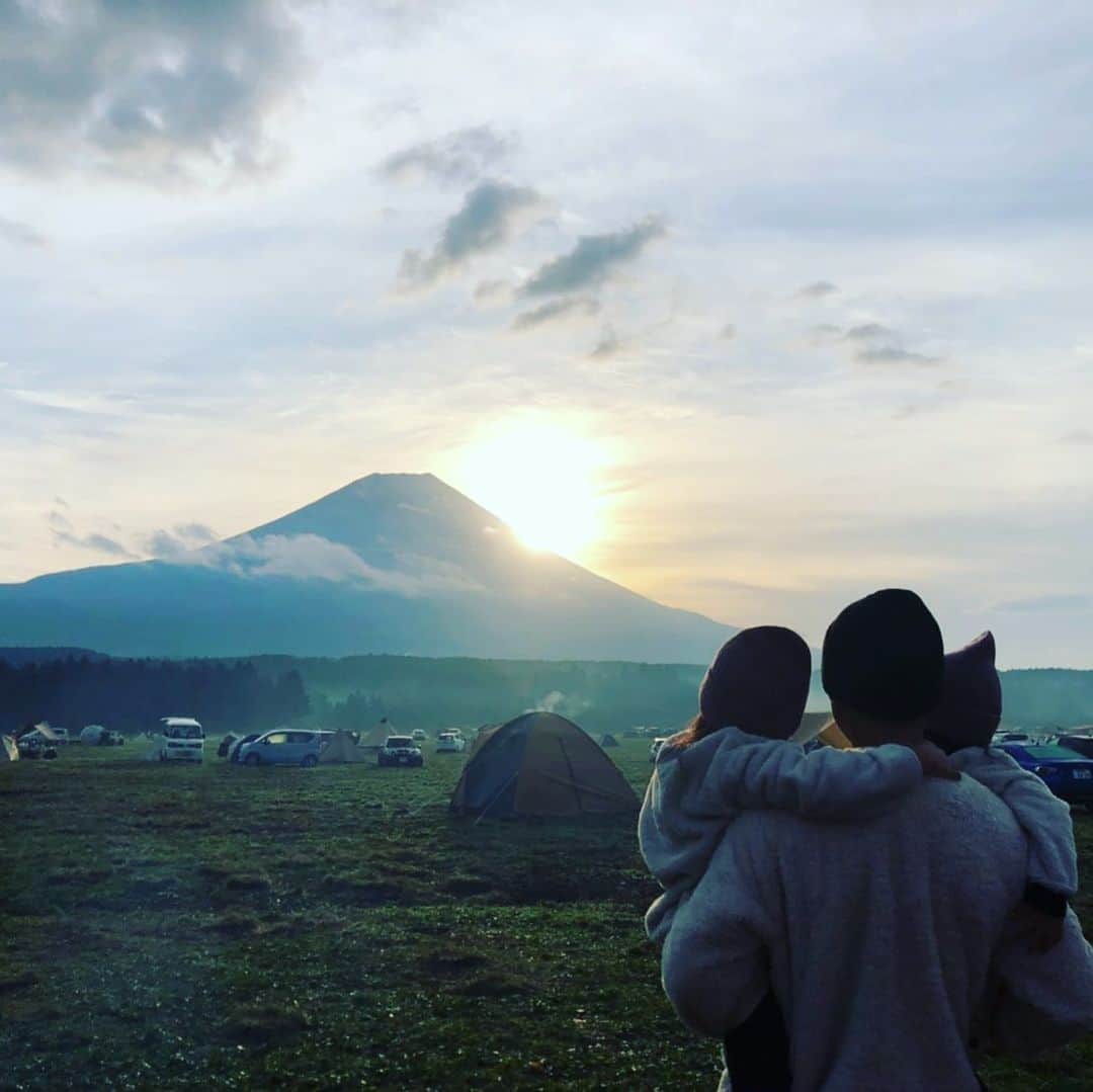 のインスタグラム：「あけましておめでとうございます⛩ 今年もよろしくお願いします。  皆さんにとって良い一年でありますように。  #2021」