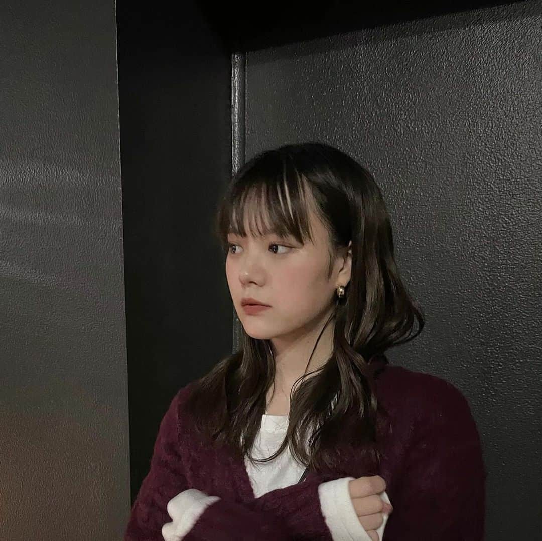 木村なつみのインスタグラム：「アウターきるのいやな人です、ただただ寒い」