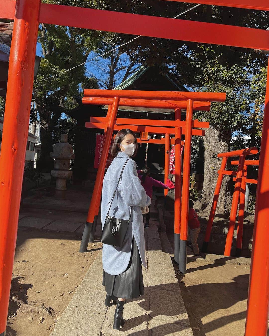 大原梓さんのインスタグラム写真 - (大原梓Instagram)「. 初詣もしっかりと⛩♡ お願いごともしてきました(.. )♡ さぁっ、今年も頑張るぞぉ〜！！ #初詣 #2021」1月2日 20時25分 - ohara_azusa