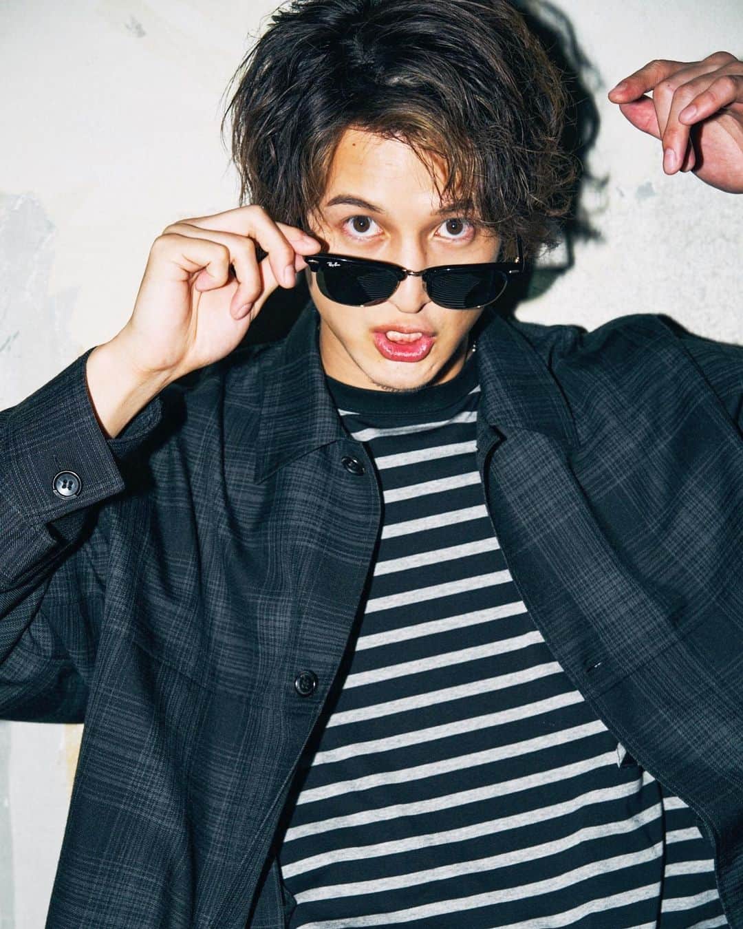 シュネルのインスタグラム：「カレンダーオフショットPart2  #fashion #style #ootd #シュネルグラム」