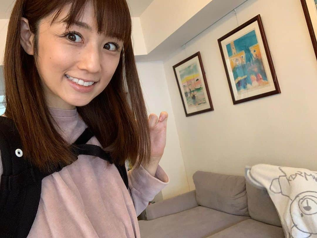 小倉優子さんのインスタグラム写真 - (小倉優子Instagram)「おはようございます☀ おんぶ紐は、長男が赤ちゃんの時から使っているアップリカです✨ 使いやすいです💕 気が付いたら、三男も五ヶ月❗️❗️ なんだか、あっという間に成長しています❗️❗️ #クリスマスイヴに #初めて寝返りしました #今日も一日 #小さな幸せを見つけよう 😊」1月3日 8時26分 - ogura_yuko_0826