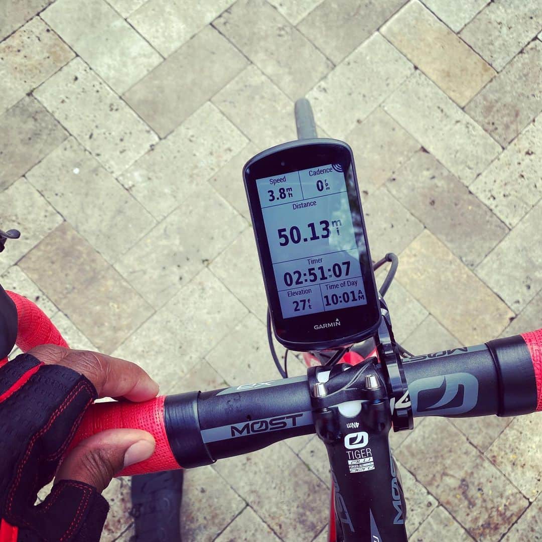 レイ・アレンのインスタグラム：「Fifty mo! @sl1mbenny @danielazohlman @bodyzen @pinarello_official #saturdayvibes」