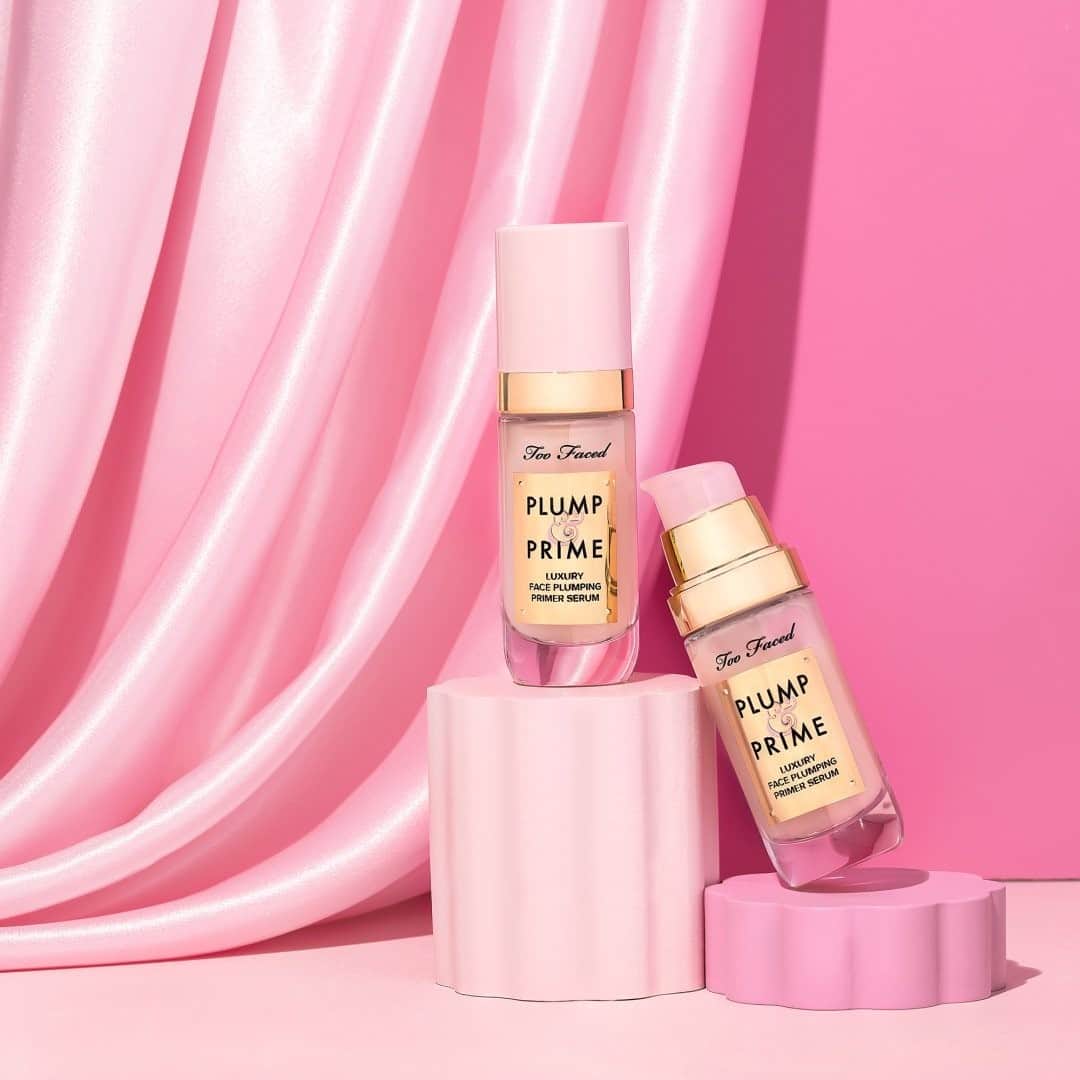 Too Facedのインスタグラム：「The proof is in the PLUMP!! 😘 Get plumper, bouncier cheeks over time while minimizing pores with our Plump & Prime Face Plumper. #toofaced」