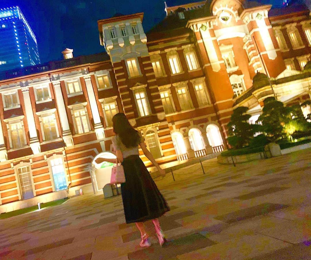 みおのインスタグラム：「2020年特に印象に残る出来事無かったから東京住んでたの忘れてた😌今年楽しい年にしよう#あけましておめでと#ただいまOSAKA#ちゃんと更新します」