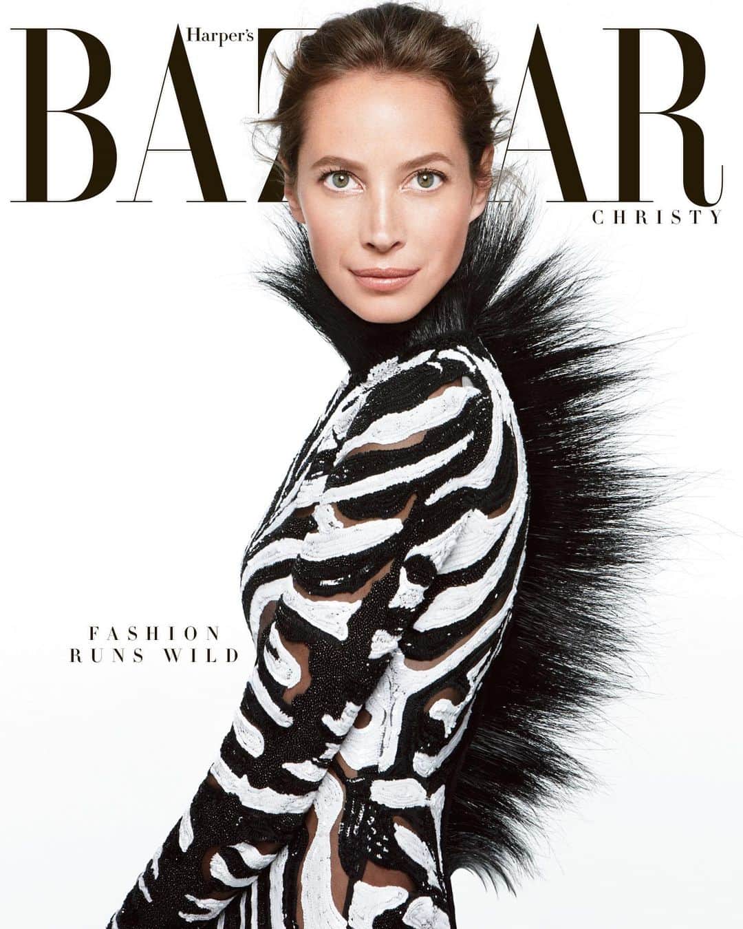 Harper's BAZAARさんのインスタグラム写真 - (Harper's BAZAARInstagram)「Happy Birthday, @cturlington! The supermodel and @everymomcounts founder turns 52 today, and to celebrate, we’re taking a look back at her best moments from the pages of BAZAAR. Link in bio.」1月3日 1時43分 - harpersbazaarus