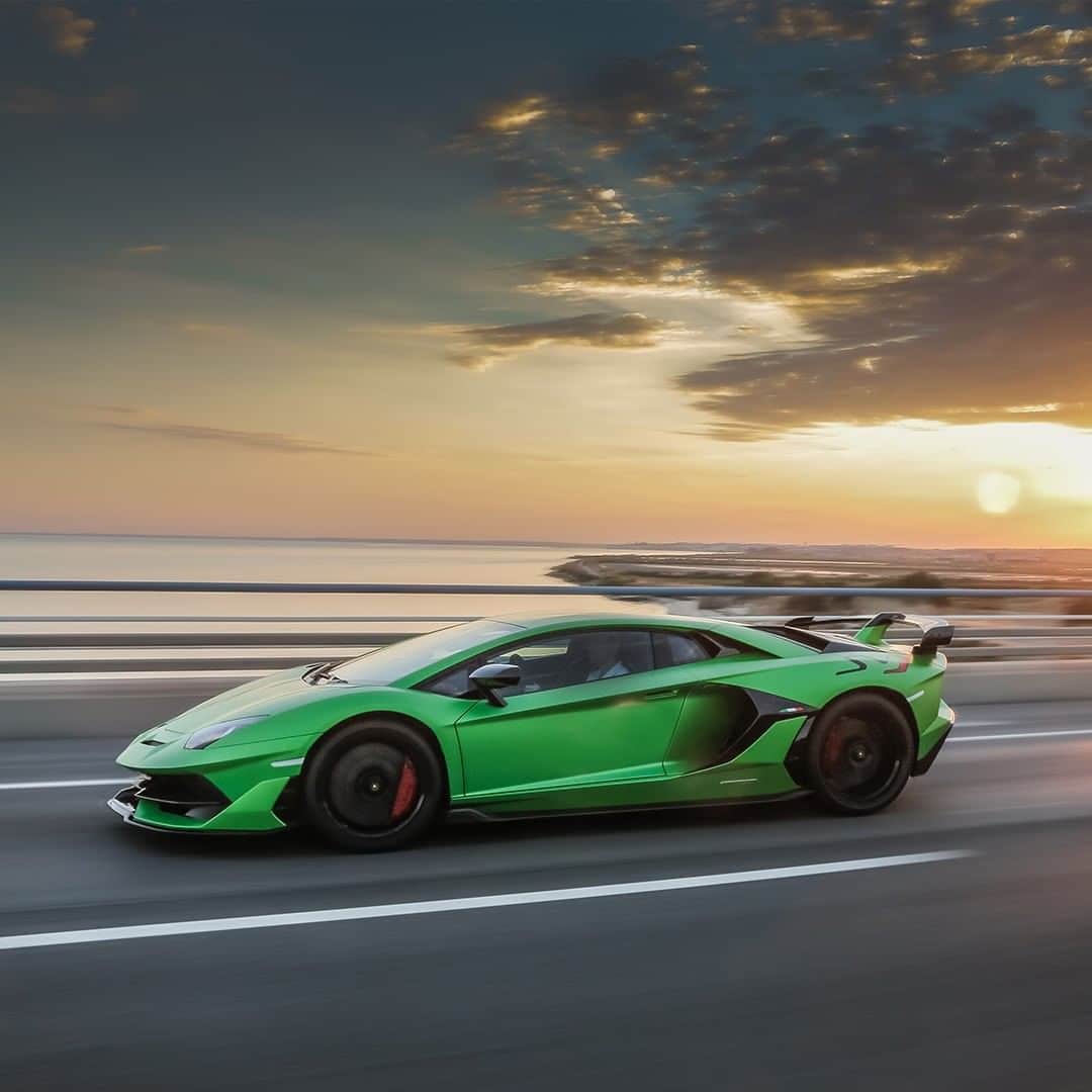 ランボルギーニのインスタグラム：「No matter where you see it, its natural context is always speed.   ��#Lamborghini #AventadorSVJ #FasterThanTheRest」