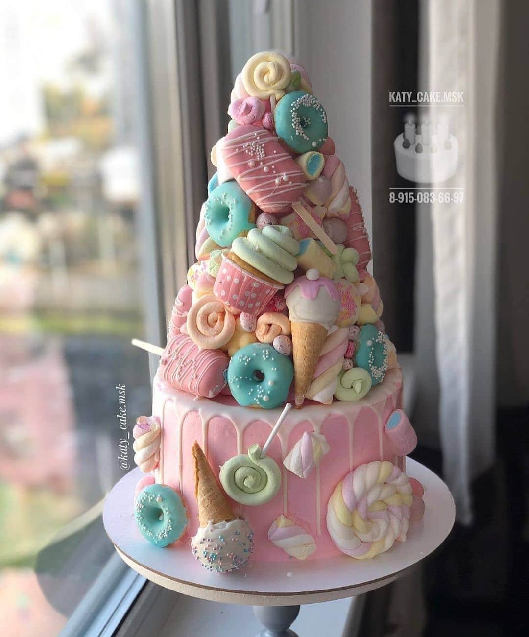 2.8 Milllon CAKESTERS!のインスタグラム：「💖⁠ Credit:@katy_cake.msk」