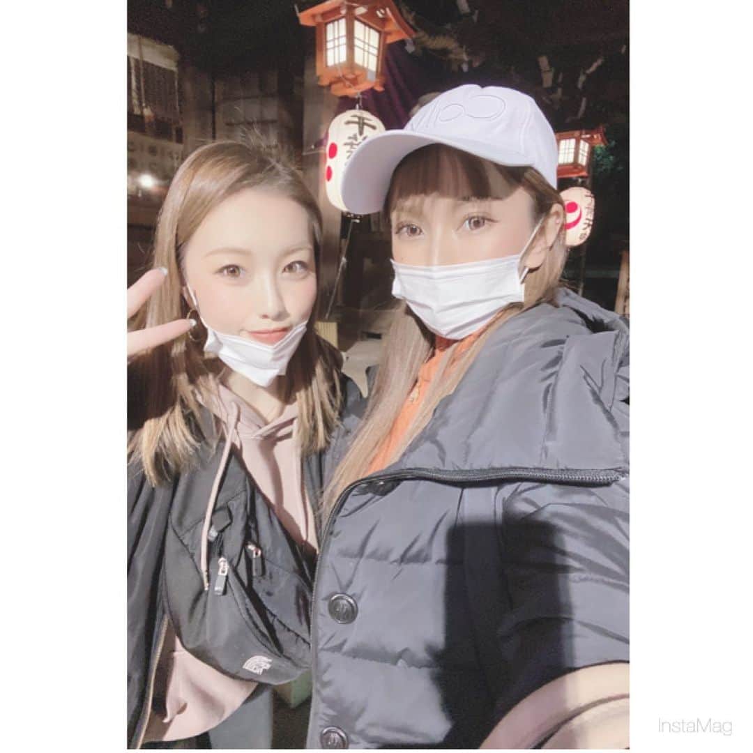あゆかのインスタグラム：「あけましておめでとうございます💓 今年はなんでも挑戦することと 目標ノートを全制覇すること！ 去年より成長できること！を 目標に頑張る💪てか、やる！笑 旅行もたくさん行きたいなー！  . フォロワーのみなさん、 私の周りのみなさん、 今年もよろしくお願いします🥺  .  .  #千葉キャバクラ#千葉富士見キャバ嬢#千葉富士見町キャバ嬢#千葉富士見キャバクラ#arドレス#ジュエルズドレス#オンラインキャバクラ#ファッション好きな人と繋がりたい#ヘアメイク#お家スタイル#息してる？#followｍe4 #follow4like#followtrain」