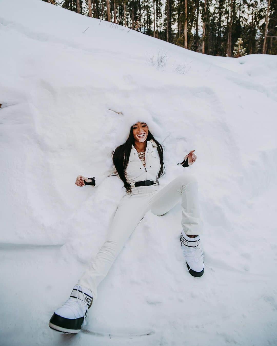 ウィニー・ハーロウさんのインスタグラム写真 - (ウィニー・ハーロウInstagram)「❄️👼🏽」1月3日 3時25分 - winnieharlow