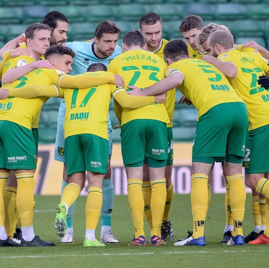 ティム・クルルのインスタグラム：「Felt great to be back.. Clean sheet ✅ 3 points ✅ Good start of 2021 .. 🔝 of the league #ncfc」