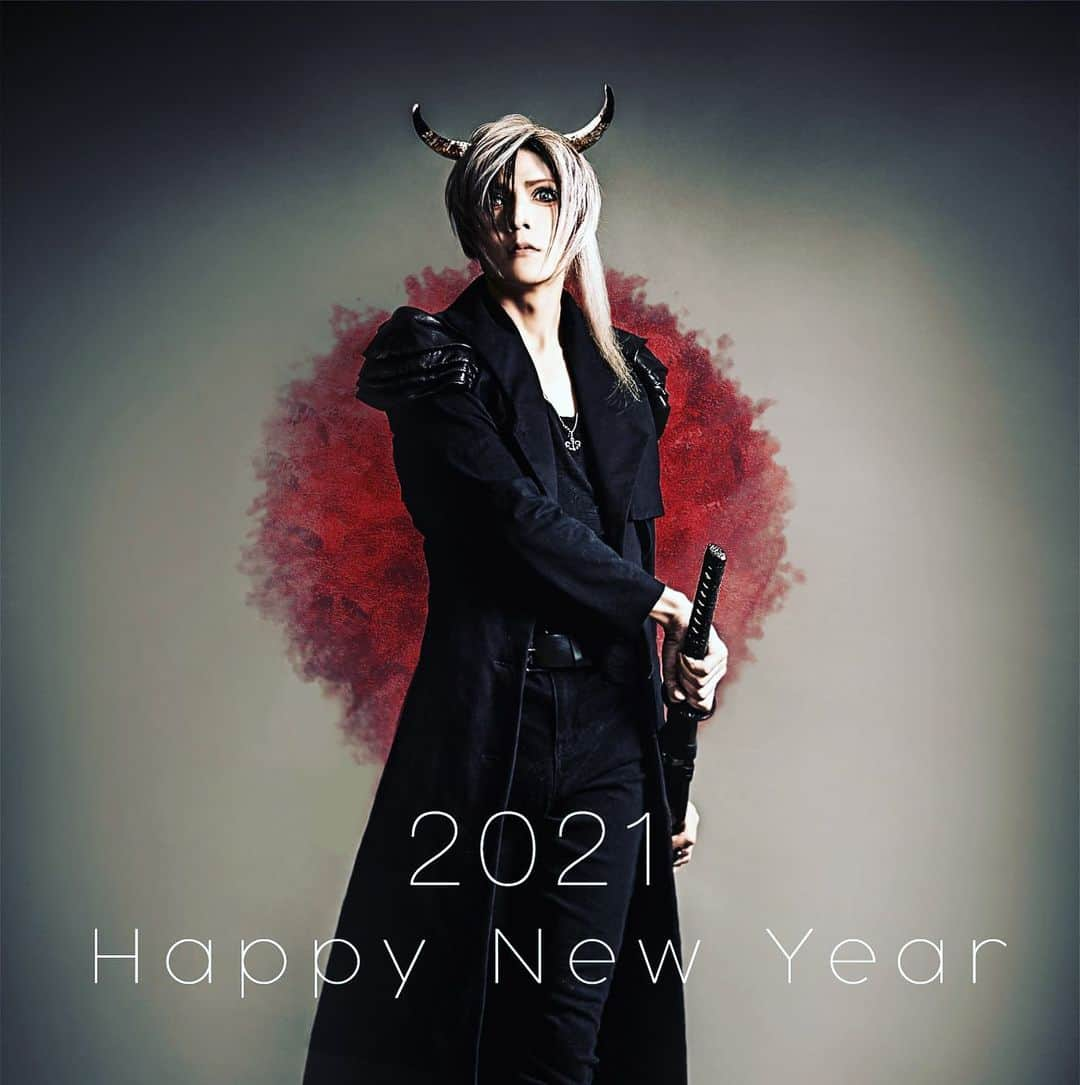 TERUのインスタグラム：「2021 Happy new year！」