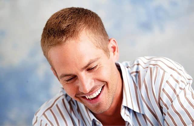 ポール・ウォーカーのインスタグラム：「“Nothing you wear is more important than your smile.” - Connie Stevens #TeamPW」