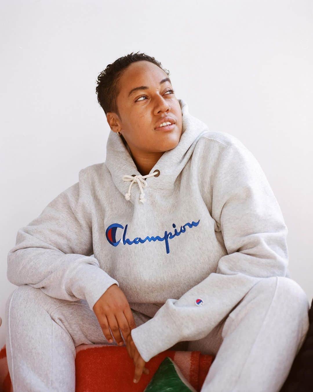 Champion EUさんのインスタグラム写真 - (Champion EUInstagram)「‘There is power in community and I think such such such power in coming together and working together for a greater collective good.’ . . Tanya Compas for Champion Local Heroes.  . . #championeurope #localheroes」1月3日 4時43分 - championeurope