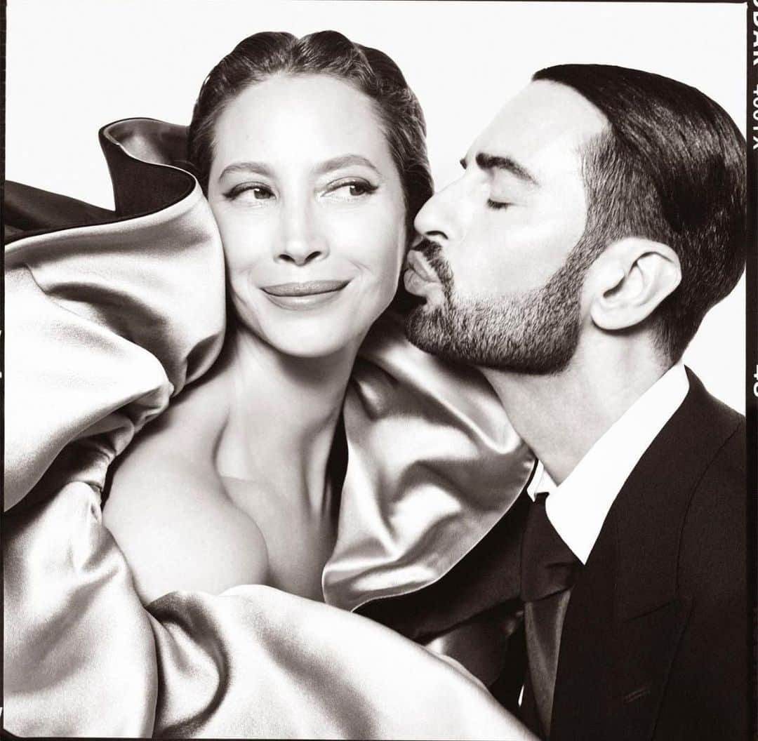 マーク・ジェイコブスさんのインスタグラム写真 - (マーク・ジェイコブスInstagram)「Happy Birthday dearest Christy!  @cturlington  I love you. Always and forever. ♥️   Photo Steven Meisel.」1月3日 4時56分 - themarcjacobs