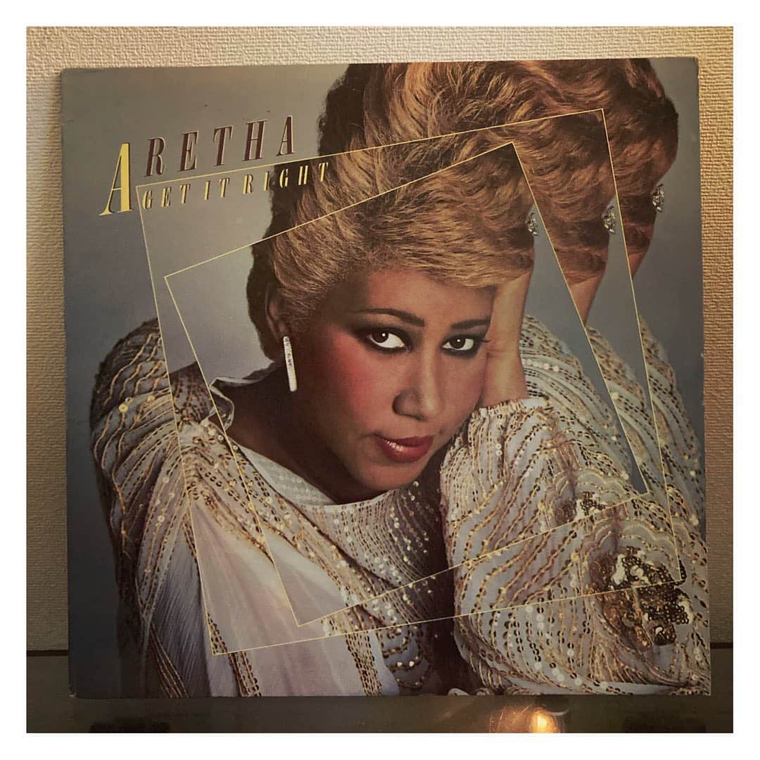 林幸治さんのインスタグラム写真 - (林幸治Instagram)「Aretha Franklin ‎– Get It Right  ベースは全曲Marcus Miller。80'sのアレサも悪くないですね。  I Wish It Would Rainはテンプテーションズのカバー。  #vinyl #1983 #arethafranklin #usoriginal #nowspinning」1月3日 7時02分 - tct_koji_hayashi