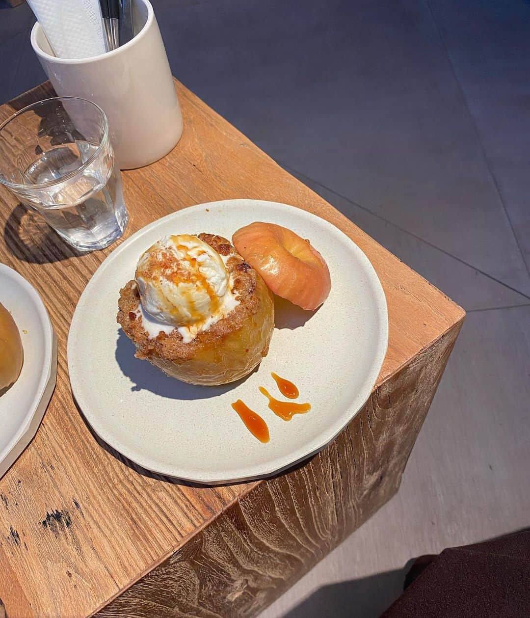 MOMOEのグルメインスタ