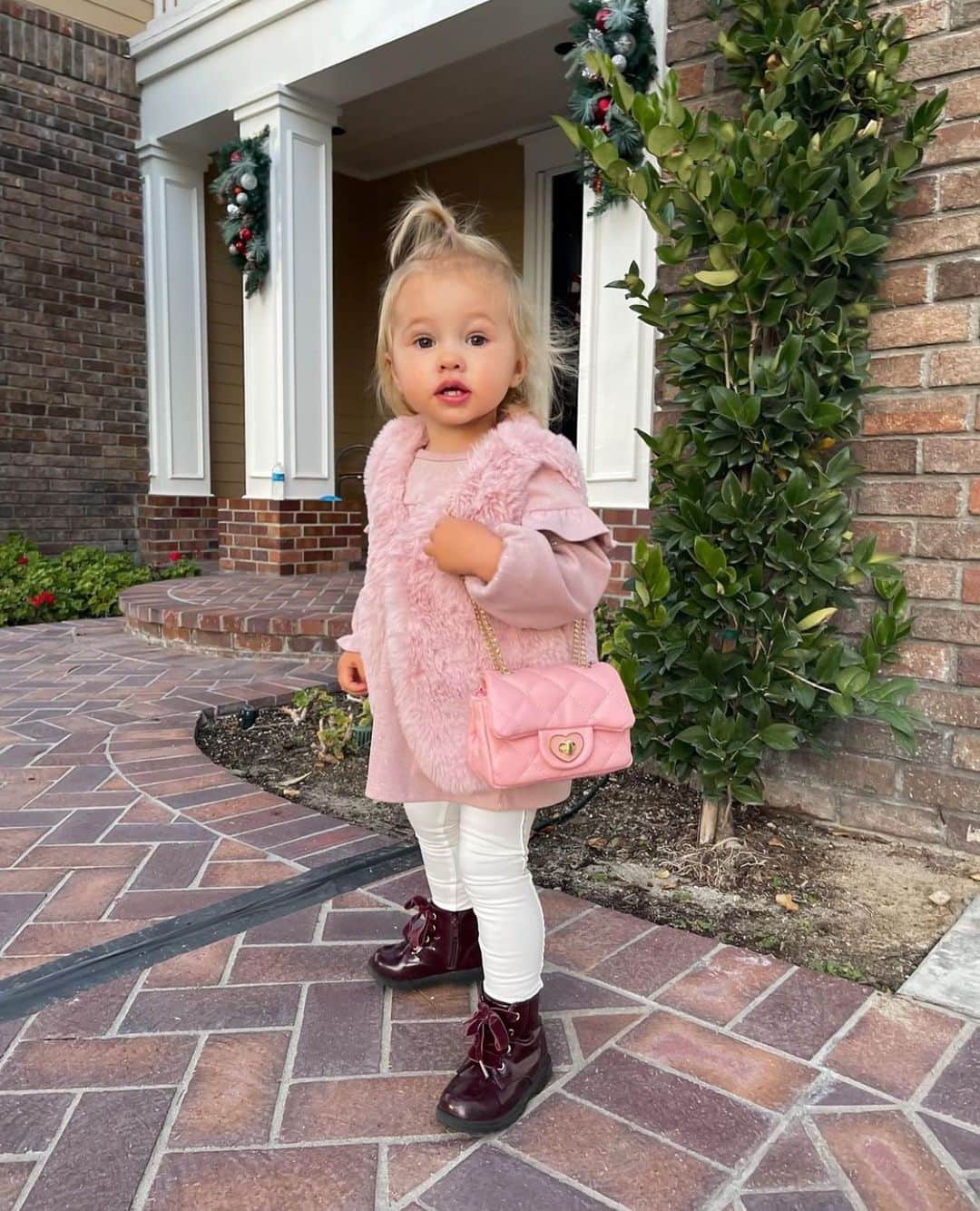 Kidz Fashionのインスタグラム：「By @julja6a #kidzfashion」