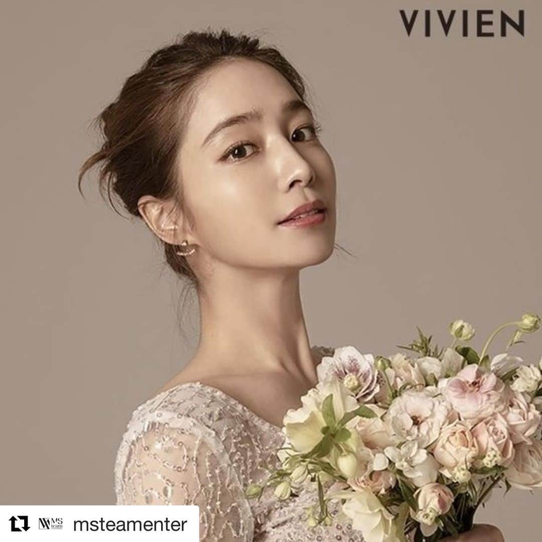 イ・ミンジョンさんのインスタグラム写真 - (イ・ミンジョンInstagram)「#Repost @msteamenter with @get_repost ・・・ #이민정 #rheeminjung  비비안(VIVIEN)의  뮤즈가 되었어요! 그녀만의 사랑스럽고 자신감있는 모습 기대해주세요~ #뮤즈 #비비안 #VIVIEN #광고모델 #이민정비비안   #비비안 #VIVIEN #뮤즈」1月3日 11時15分 - 216jung