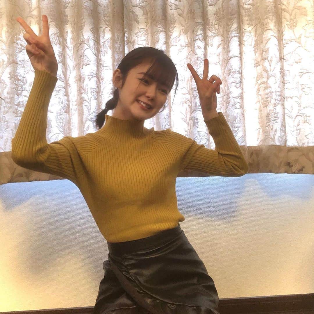宮川里奈のインスタグラム：「新年あけましておめでとうございます🎍🐄 今年もよろしくお願いします🙇‍♀️ 2021年、まだまだ大変な時期は続きそうですが笑顔たくさんで楽しい一年にできたら嬉しいです！ 心身ともに成長できるように頑張ります！！ 今年こそは絶対にバンジージャンプする😎 #あけましておめでとうございます  #2021 #今年もよろしくお願いします  #🐄 #🐮」