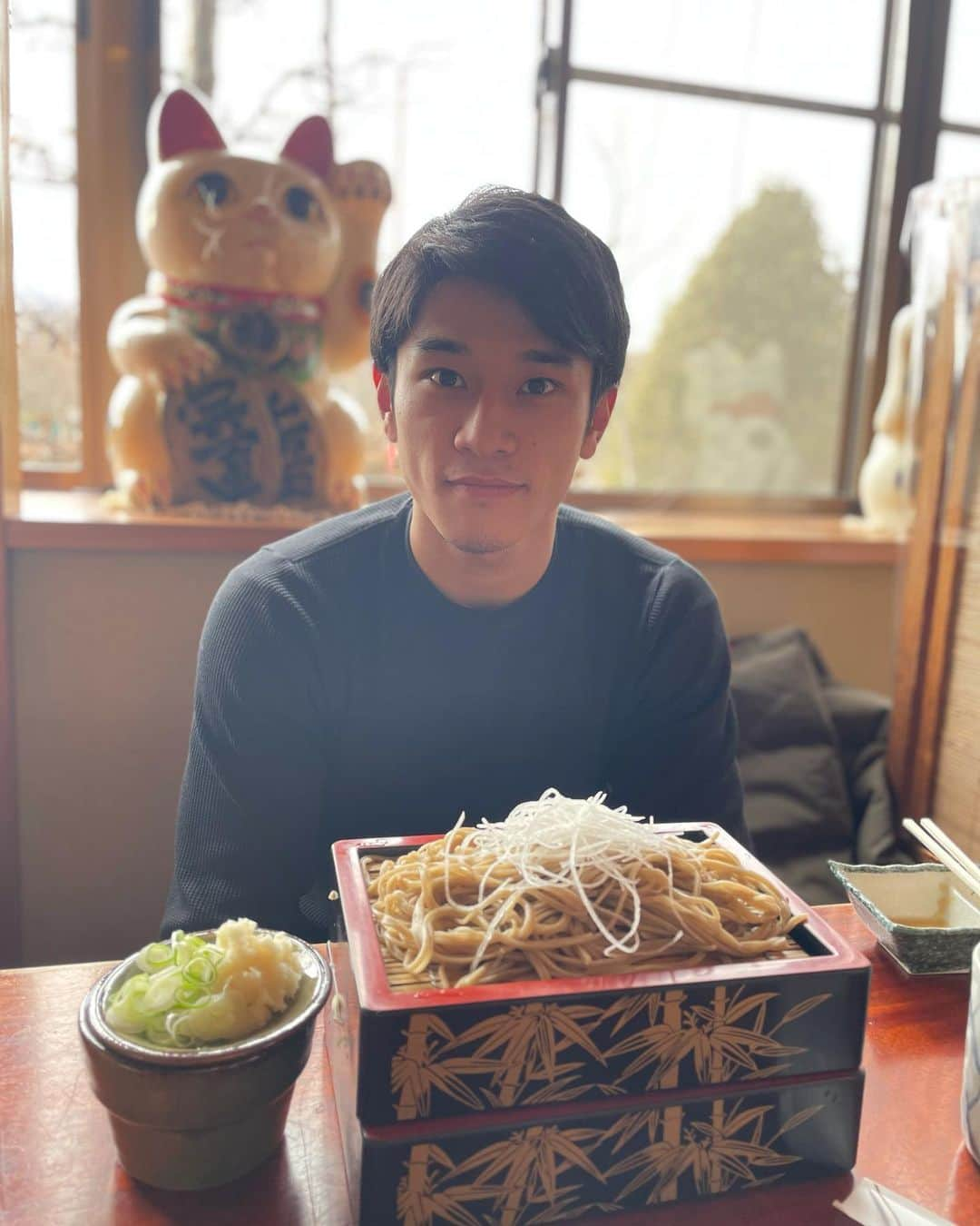 谷川航のインスタグラム：「あけましておめでとうございます🎍 今年も応援よろしくお願いします🙇🏻  今年はSNSの更新もがんばります！」