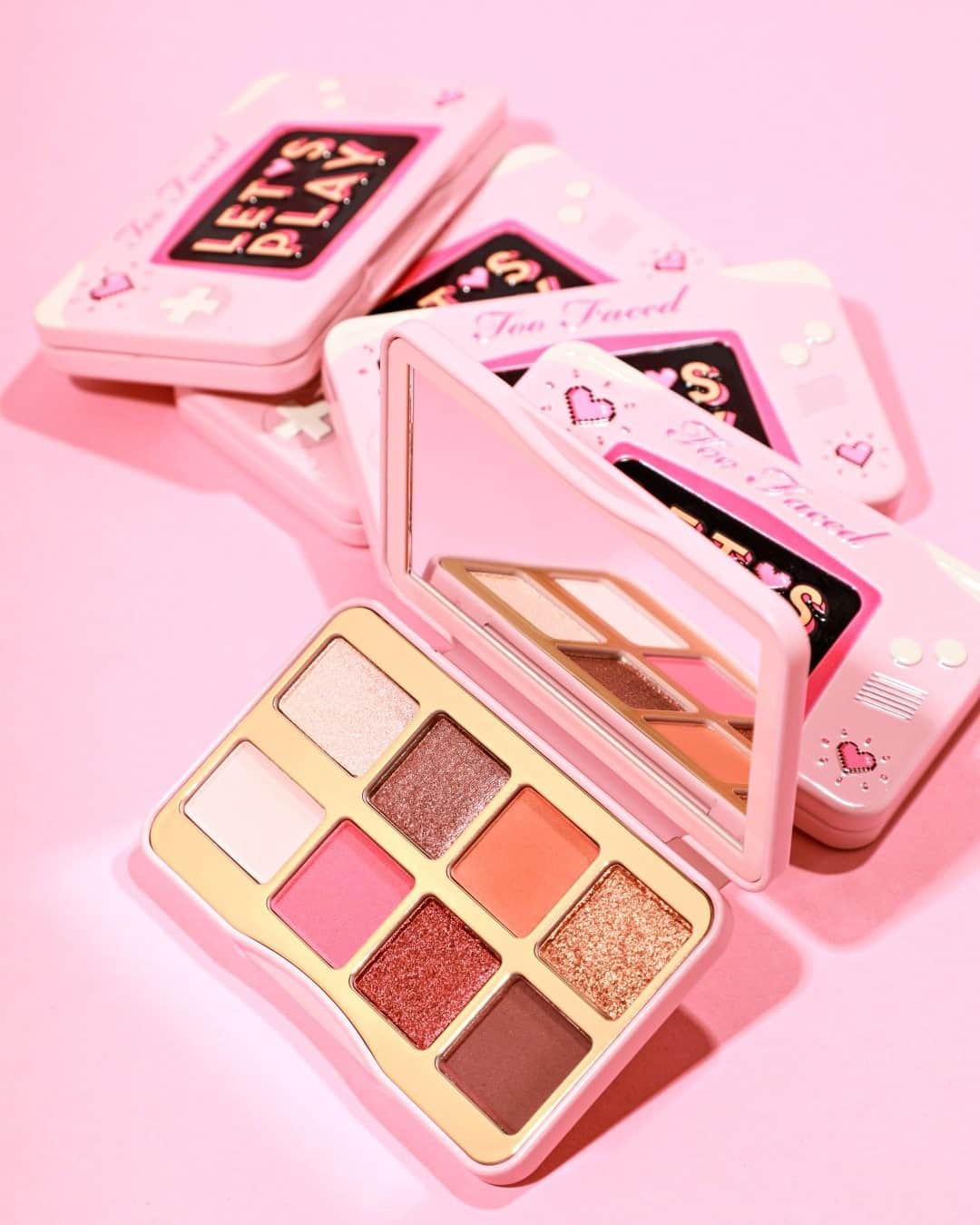 Too Facedのインスタグラム：「Pink Dreams are made of THIS! 😍🥰 Our NEW Let’s Play Mini Eye Shadow Palette was inspired by fun-loving gamers with shades SO playful, you’ll be saying “Game On!” #toofaced」