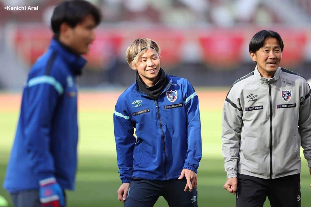 FC東京オフィシャルグッズさんのインスタグラム写真 - (FC東京オフィシャルグッズInstagram)「✨ 🔵TRAINING PHOTO🔴 #国立競技場 での前日練習!!✊✊✊🔵🔴 #ルヴァンカップFINAL  #俺たちの国立 #俺たちの国立で勝つ  #FC東京 #fctokyo #tokyo」1月3日 16時23分 - fctokyoofficial