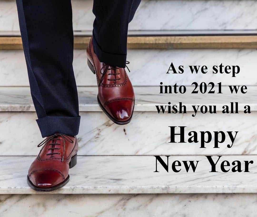 ガジアーノ&ガーリングのインスタグラム：「Happy New Year from all at Gaziano Girling.」