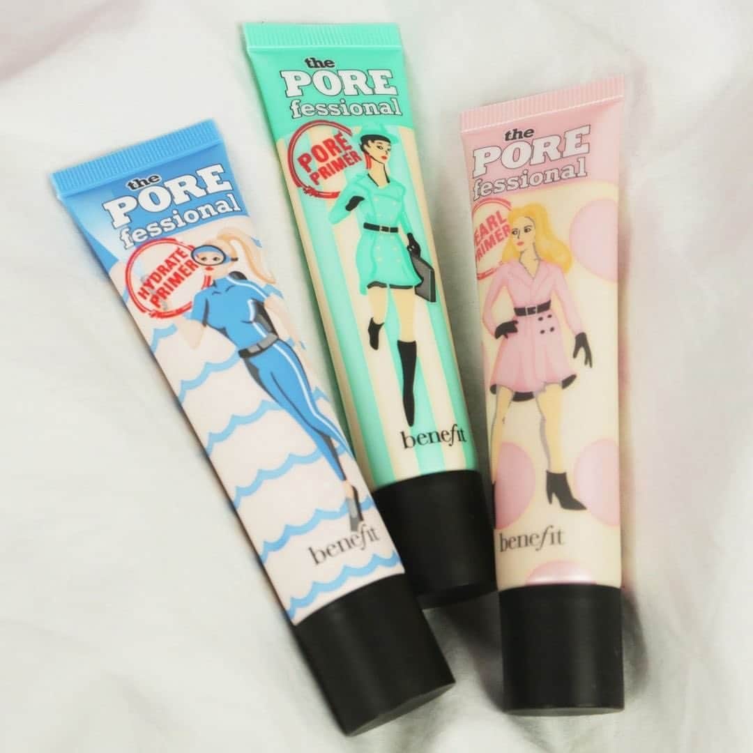 Benefit Cosmeticsさんのインスタグラム写真 - (Benefit CosmeticsInstagram)「#POREfessional family time 👪 What does your skin want? Drop the emoji below! 🌊 = hydration 💚 = mattification 💖 = brightening  #benefit」1月4日 3時23分 - benefitcosmetics