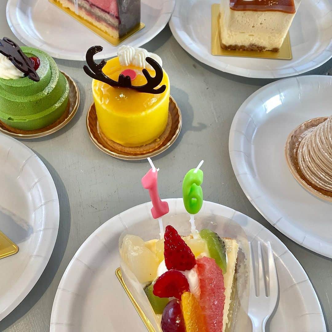 若林真帆のインスタグラム：「・ ﻿ レピチャン観てない人は是非見て欲しいなあ🥲💗﻿ プレゼントも頂いて幸せ🎶！！﻿ #若林真帆 #レピピアルマリオ」