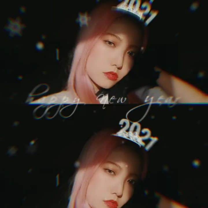 のインスタグラム：「今年もよろしくお願いします🐄🍼💜  #2021 #happynewyear」