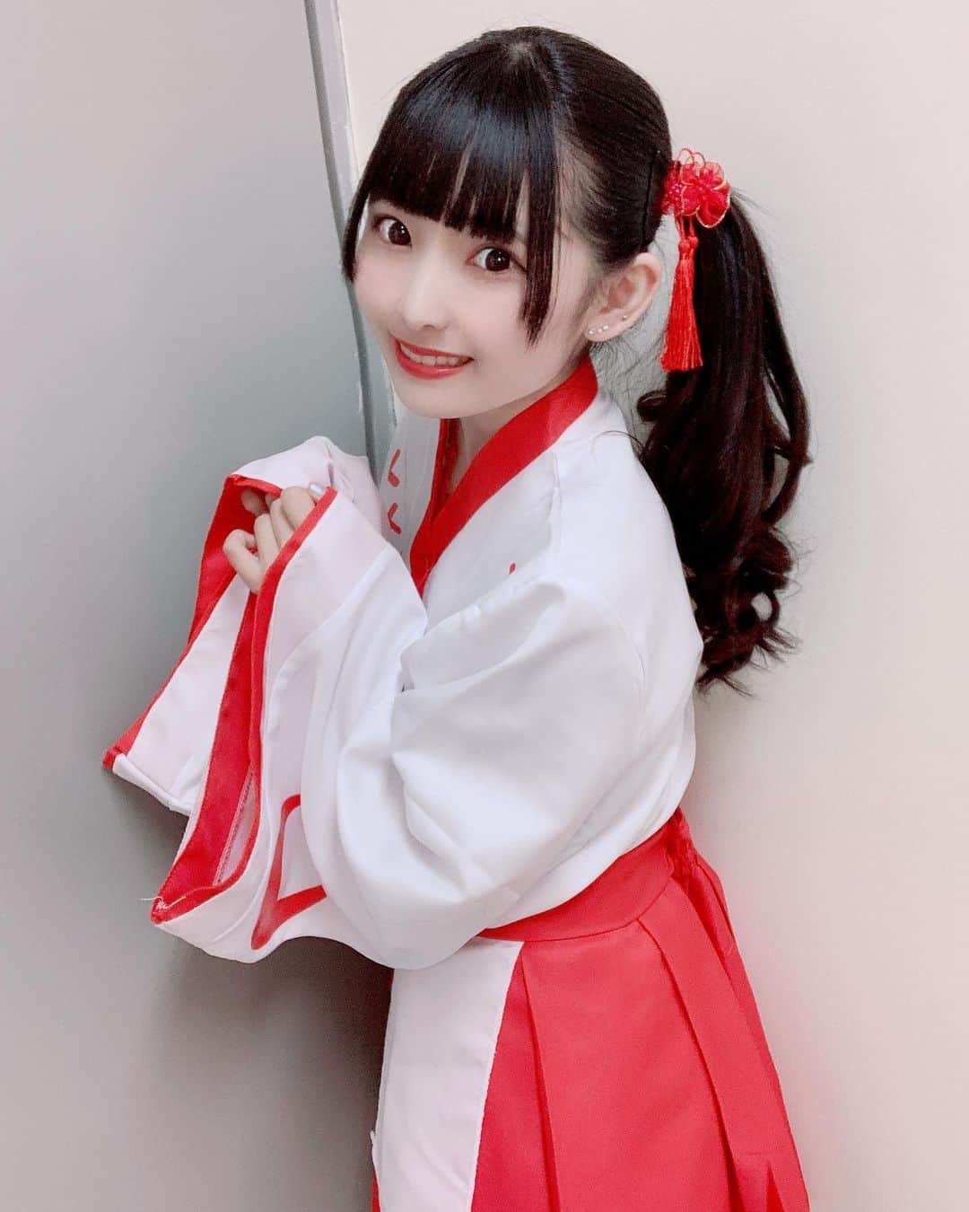 のインスタグラム：「#巫女 #コスプレ #正月 #巫女さん #ポニーテール #アイドル」