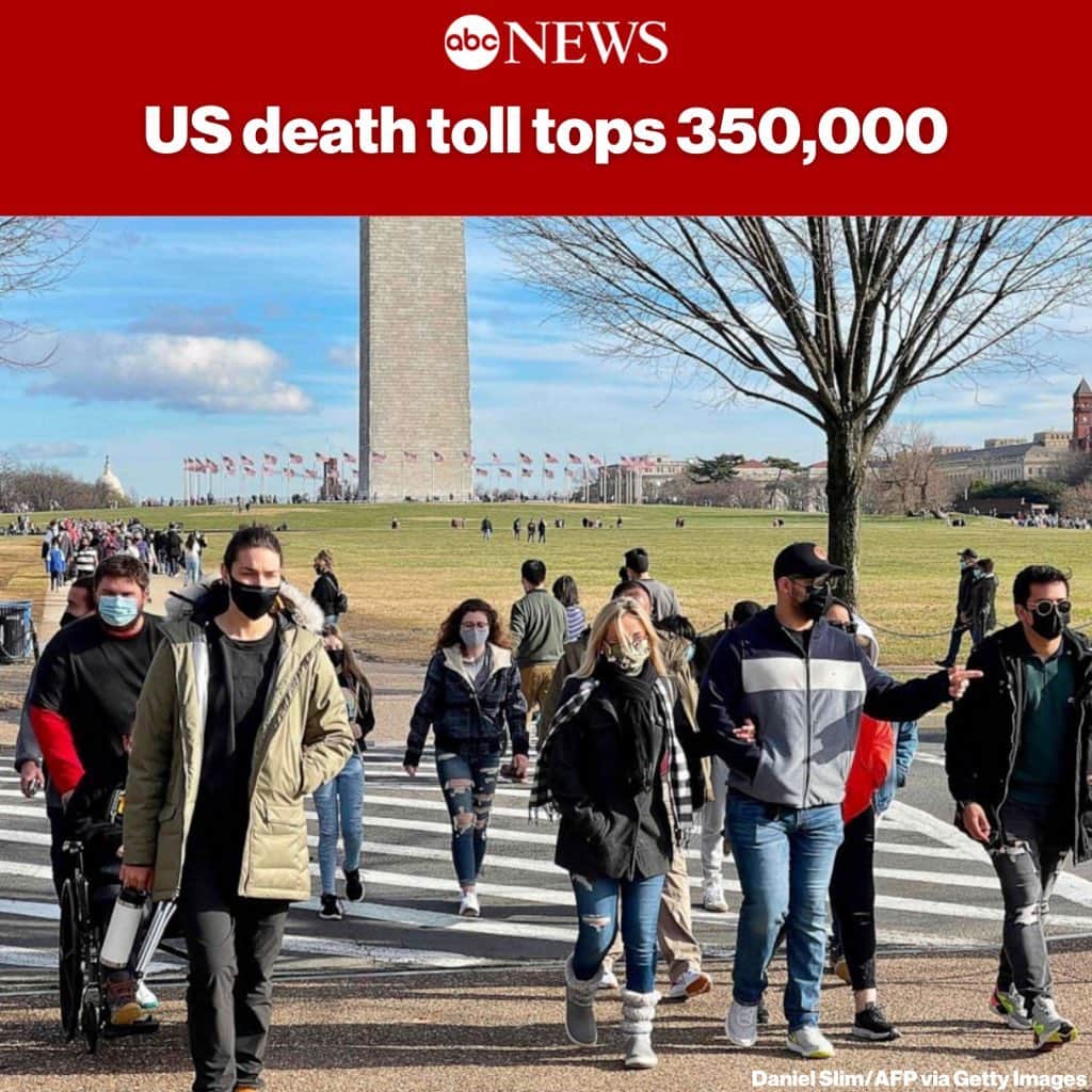 ABC Newsさんのインスタグラム写真 - (ABC NewsInstagram)「The U.S. death toll from the coronavirus pandemic has surpassed 350,000. READ MORE AT LINK IN BIO.」1月3日 20時04分 - abcnews